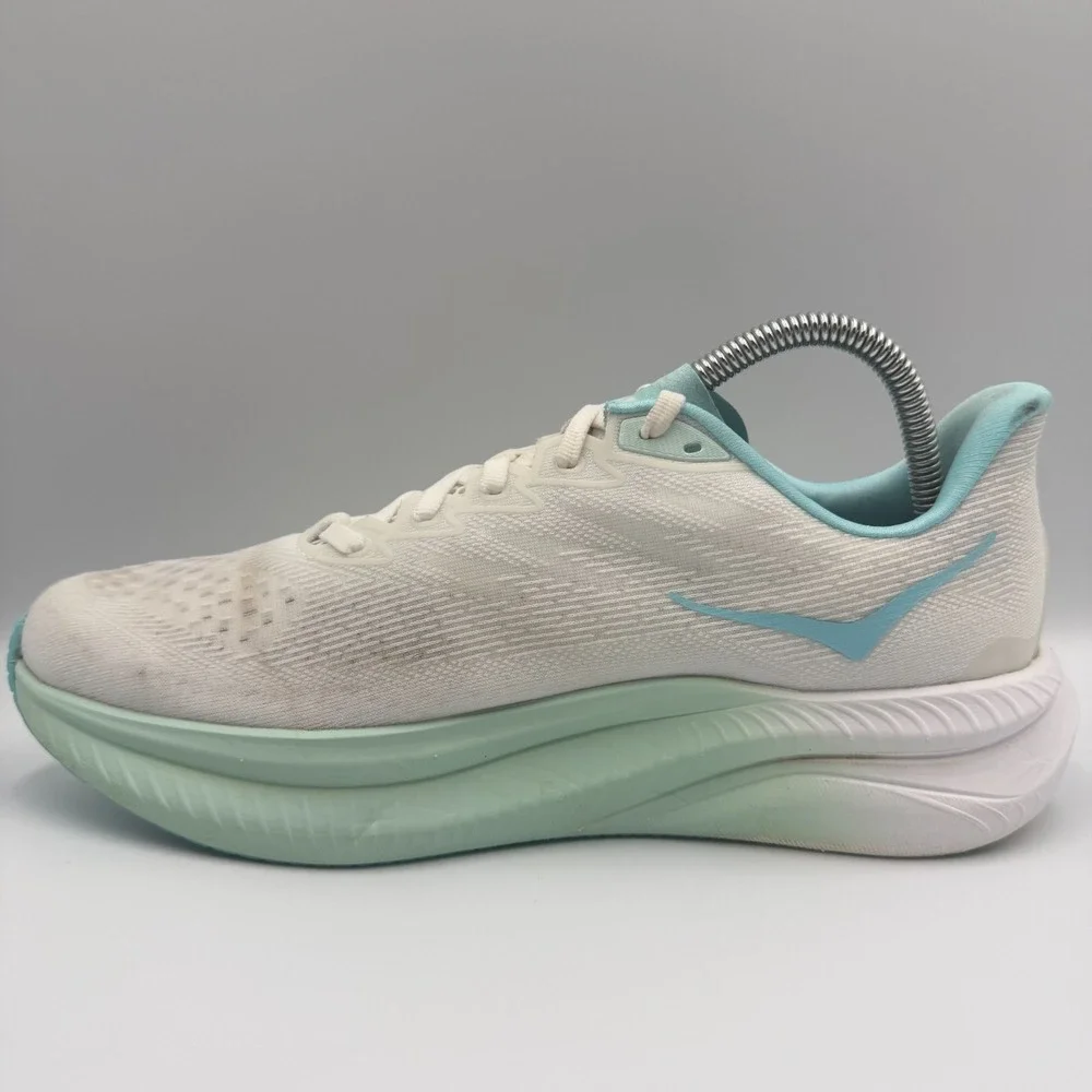 Hoka One One Mach 6 1147810 FTRS Women's Size 9.5B White Running Shoes Sneakers‎